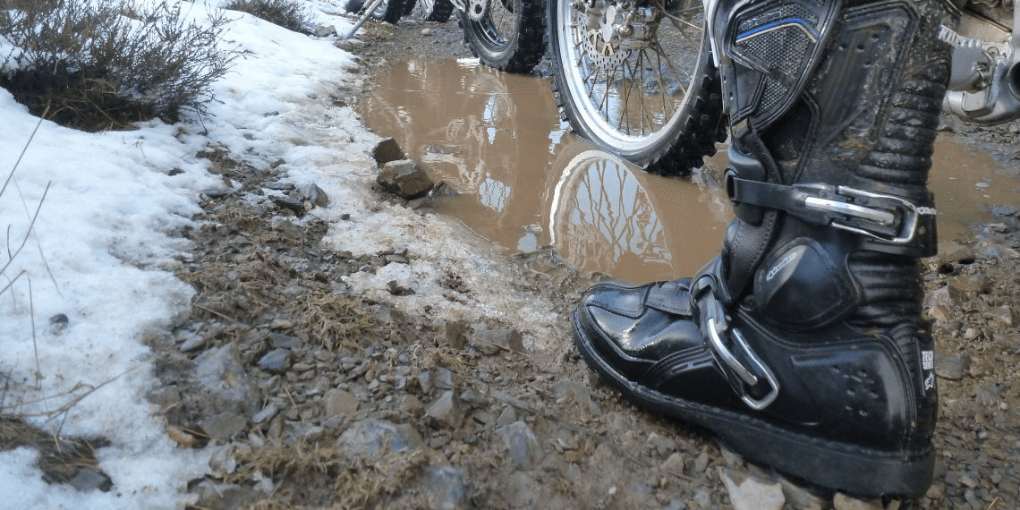 How Dirt Bike Boots Protect Riders